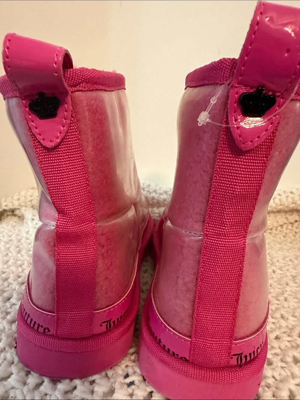 Juicy Couture Girls' Hot Pink Glossy Plush-Lined Boots